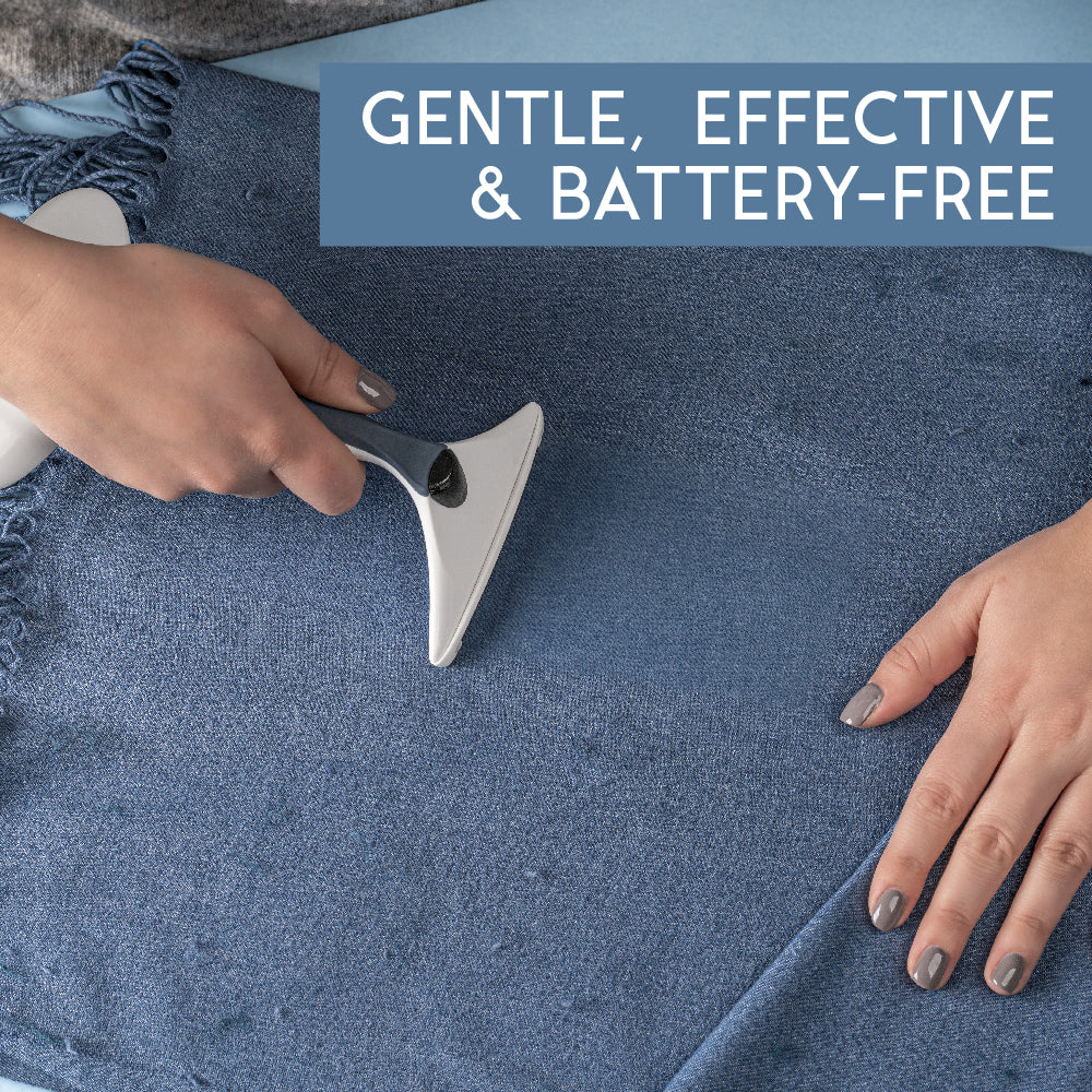 GLEENER 4-in-1 Battery-Free Fabric Shaver & Lint Brush (Slate Blue)